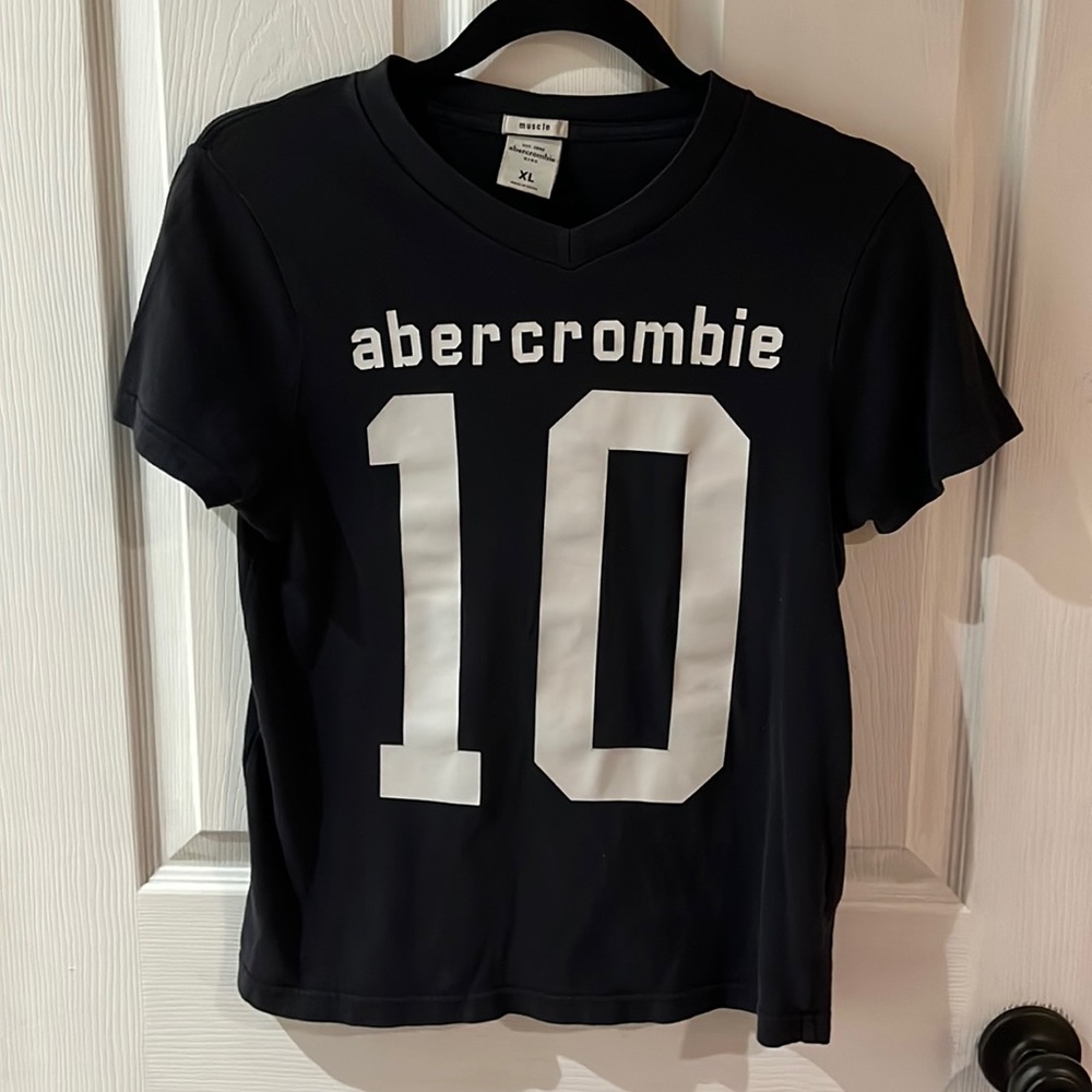 ♥️SOLD! Abercrombie Kids Black T-Shirt XL